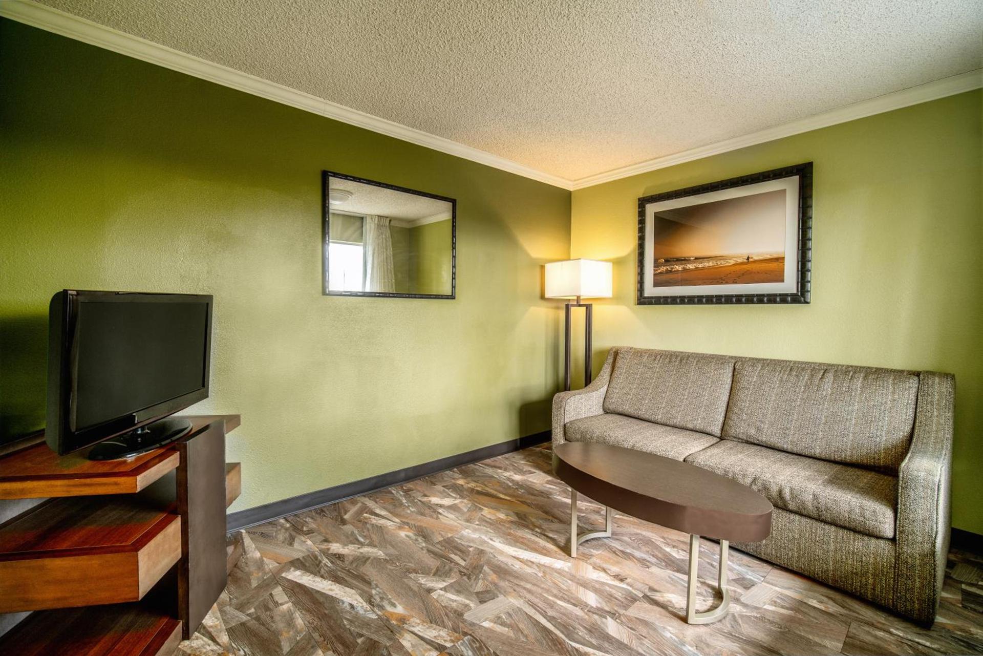 The Buena Park Hotel & Suites photo 72