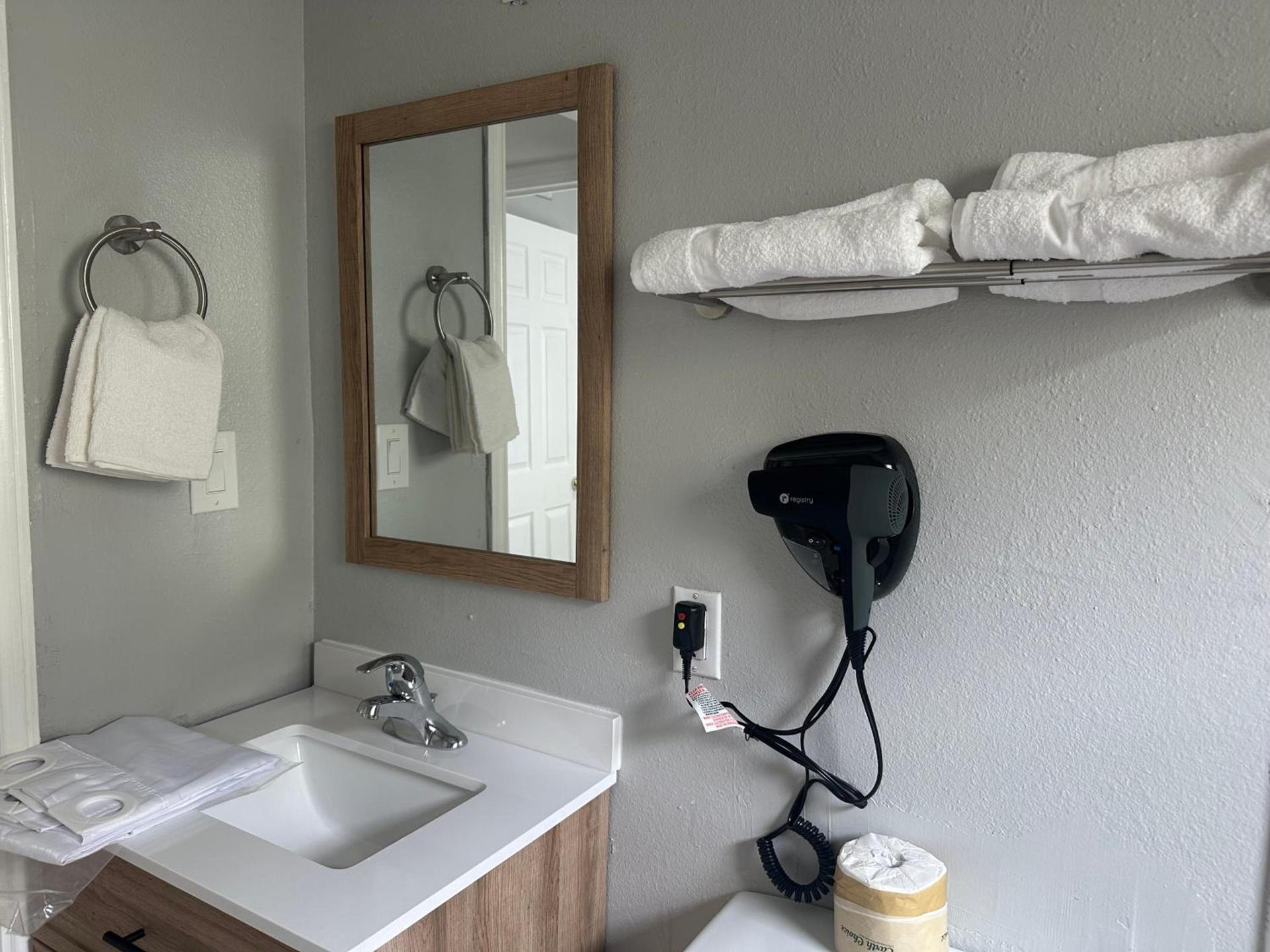Village Inn Motel Rockport near Aransas Bay photo 10