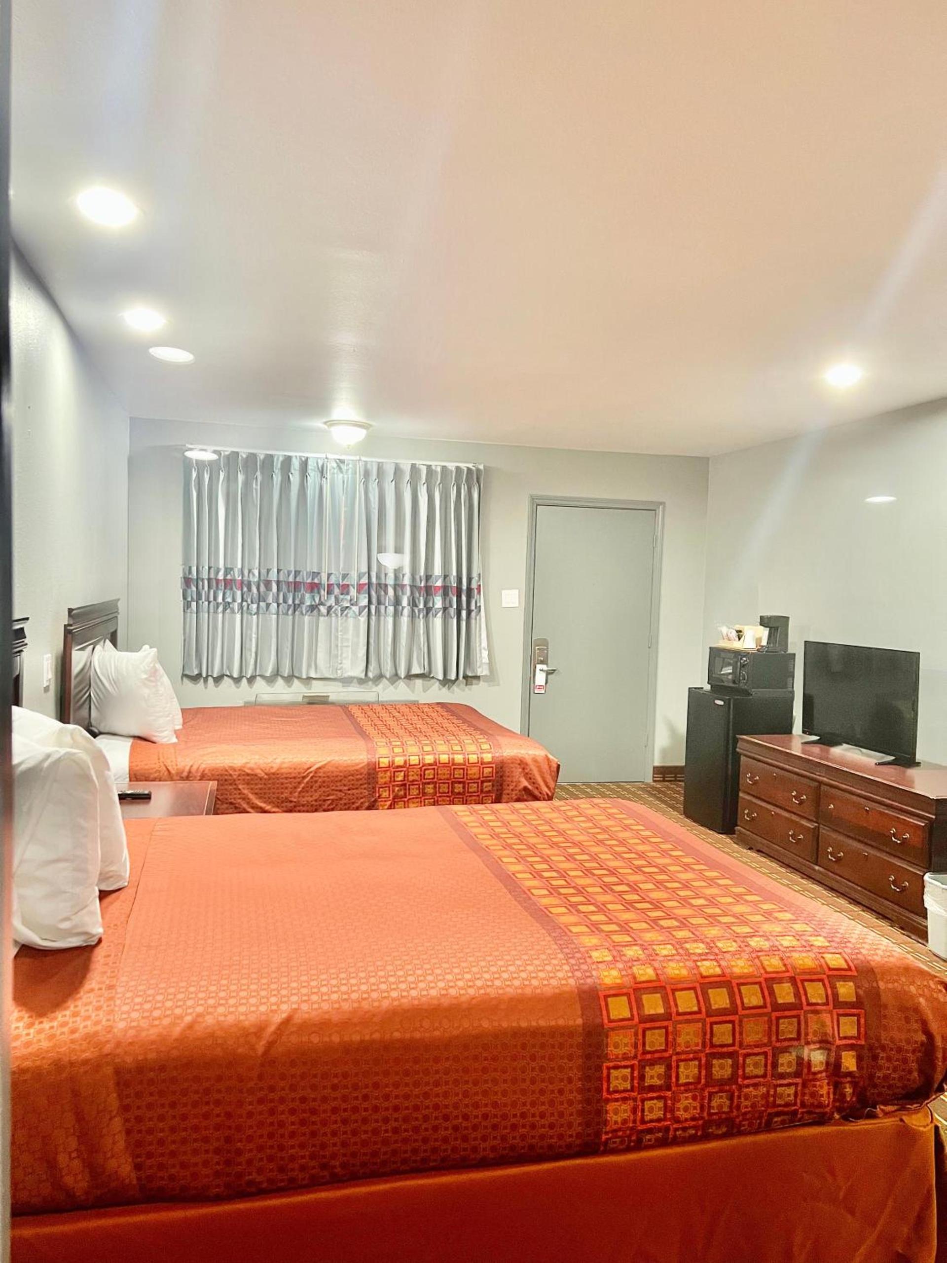 Palace Motel DEQUEEN photo 3