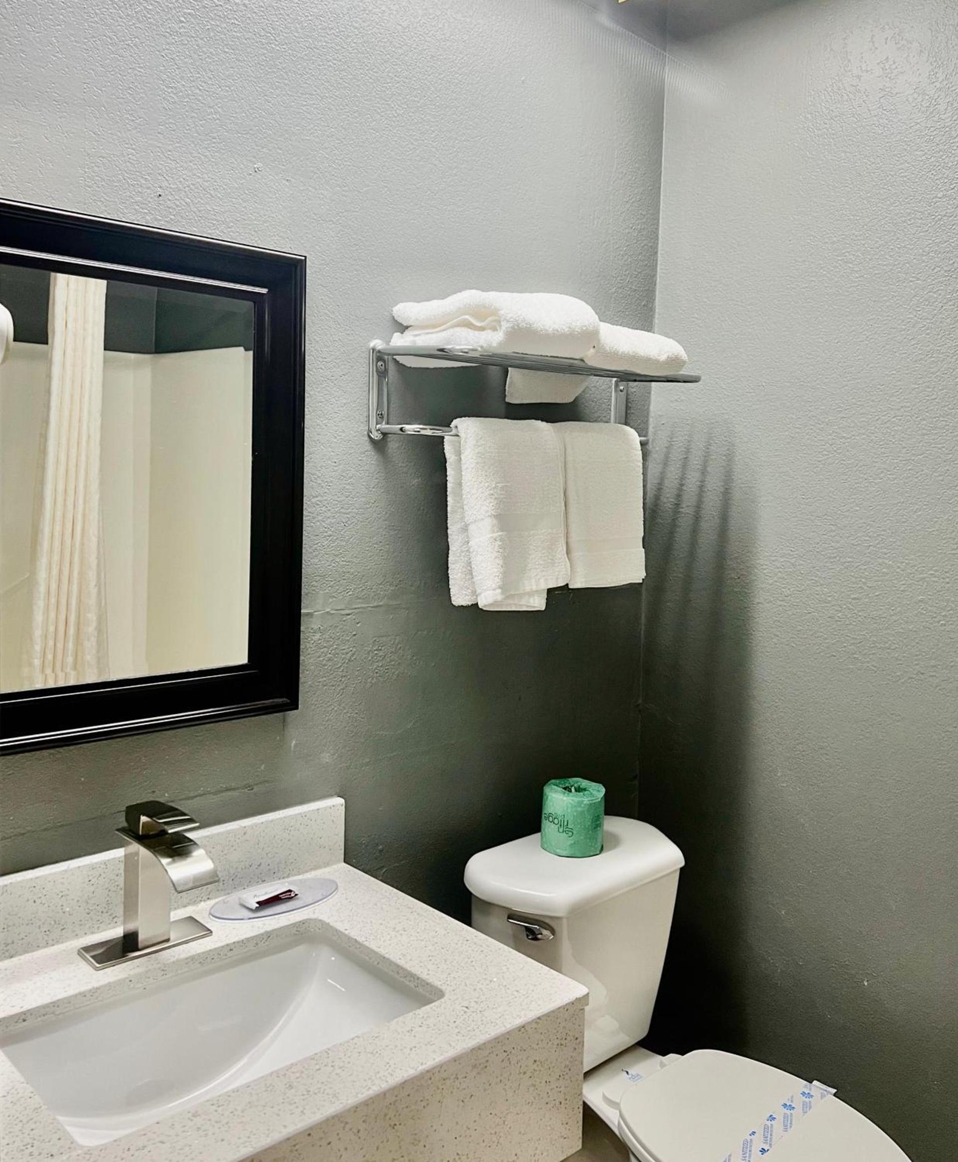 Palace Motel DEQUEEN photo 6