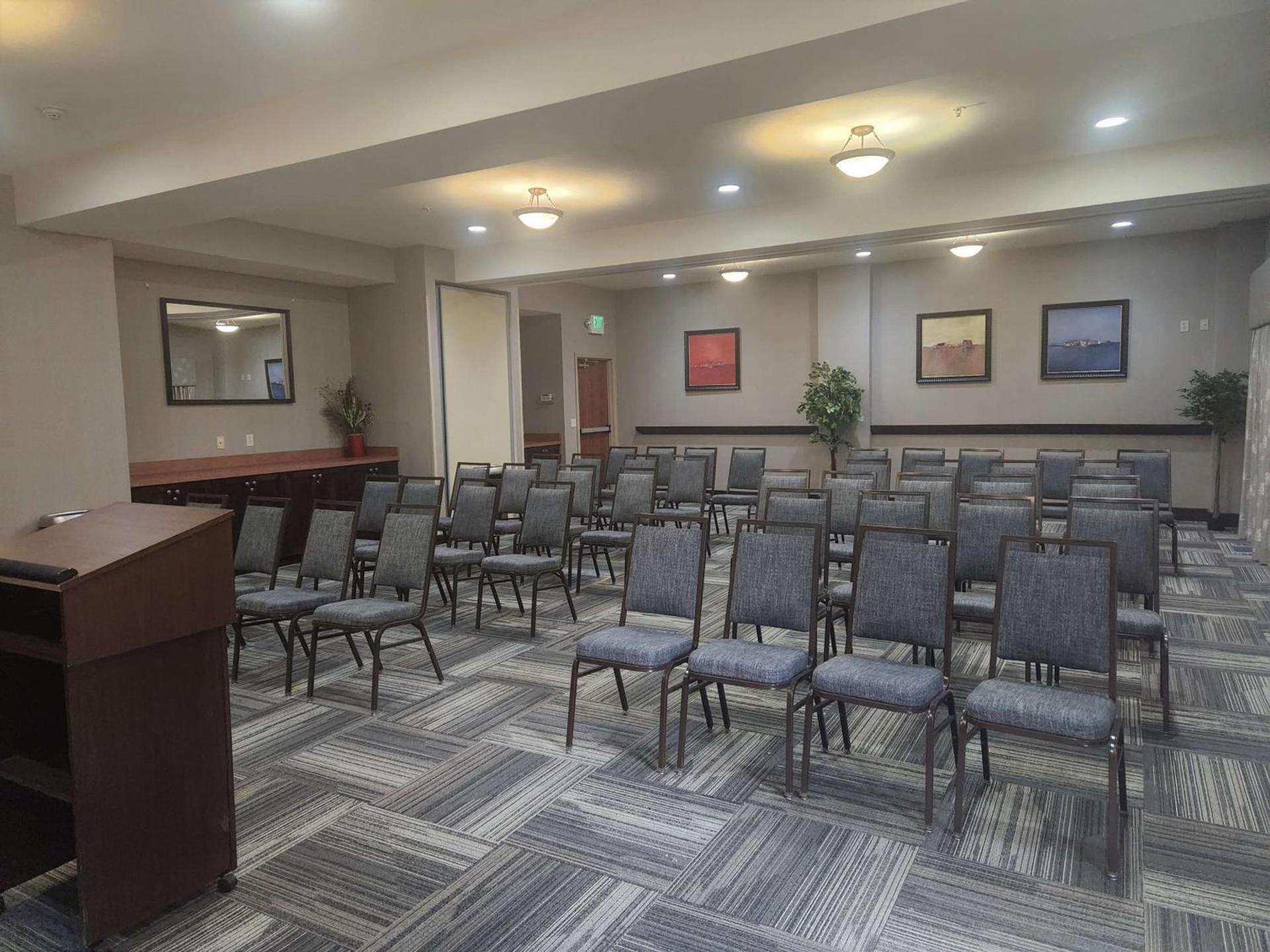 Hampton Inn Grand Junction photo 19