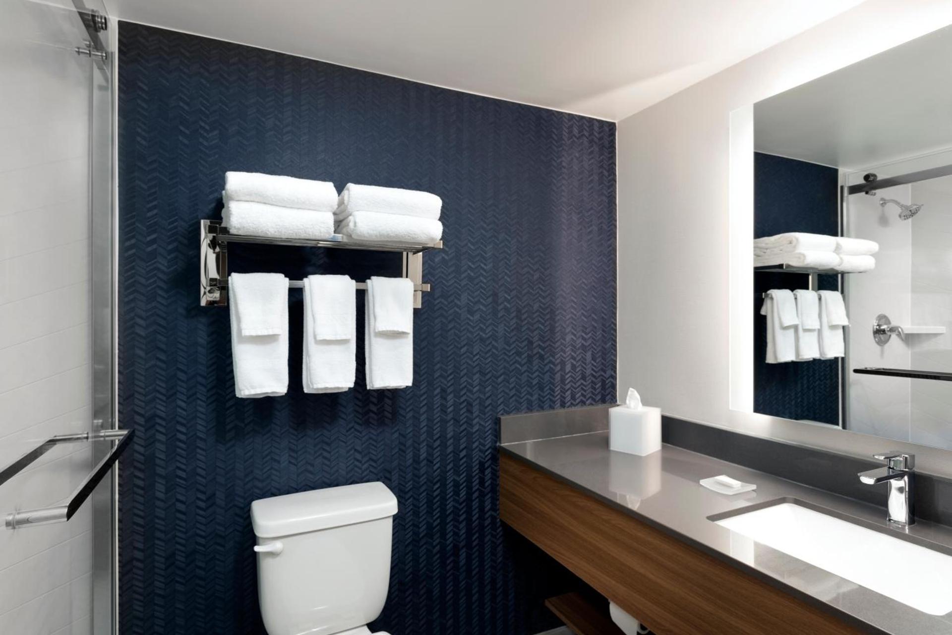 Fairfield Inn & Suites by Marriott Denver Southwest/Lakewood photo 2