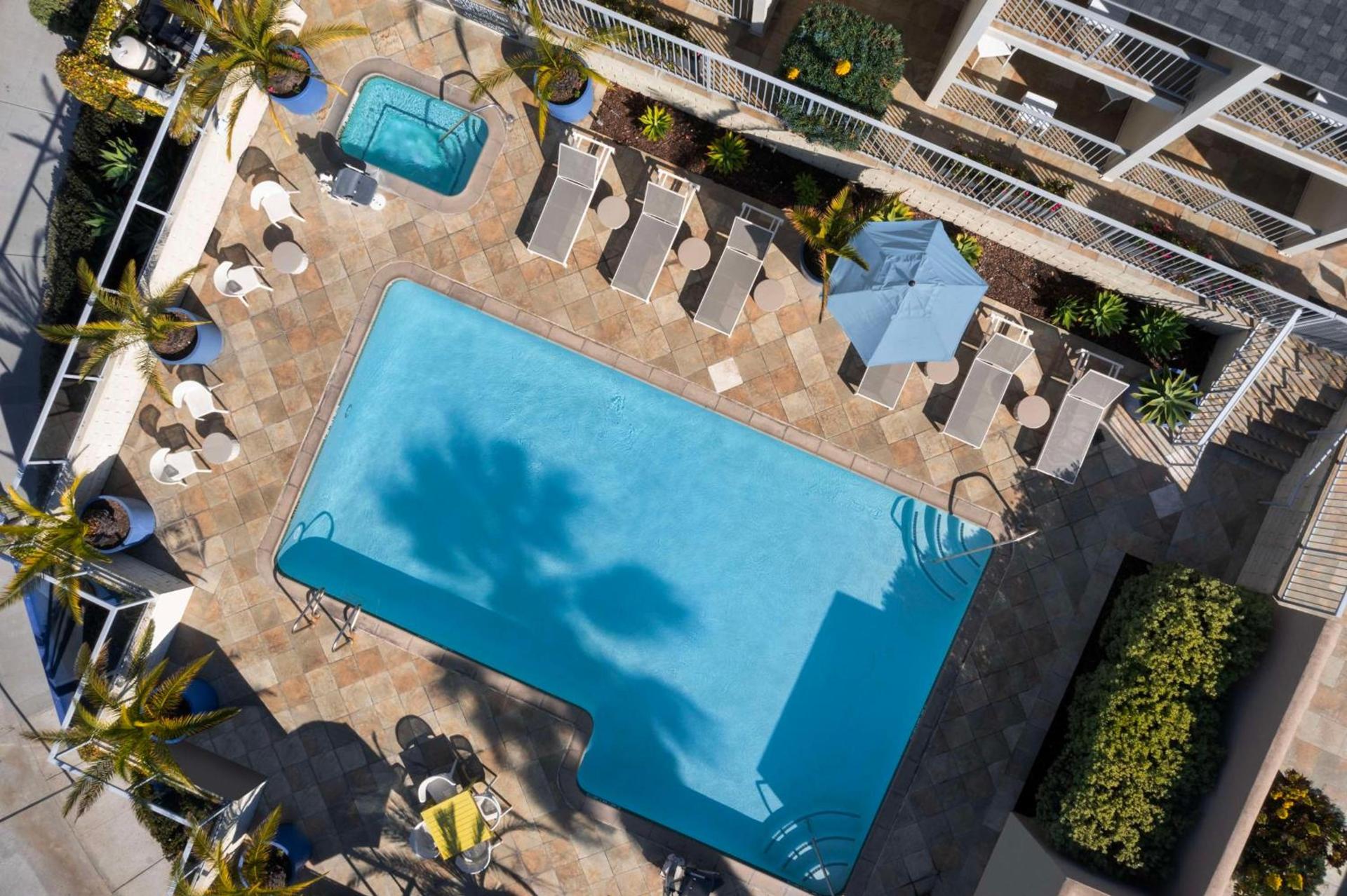 Hilton Garden Inn Los Angeles Marina Del Rey photo 6