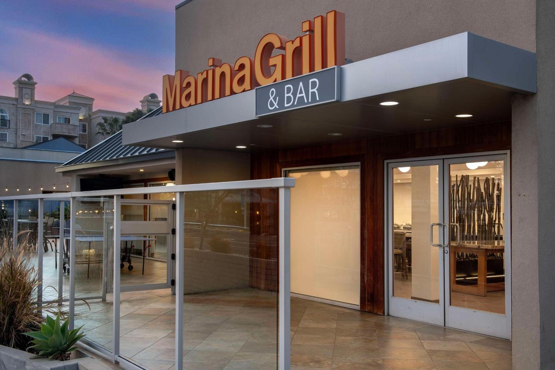 Hilton Garden Inn Los Angeles Marina Del Rey photo 11