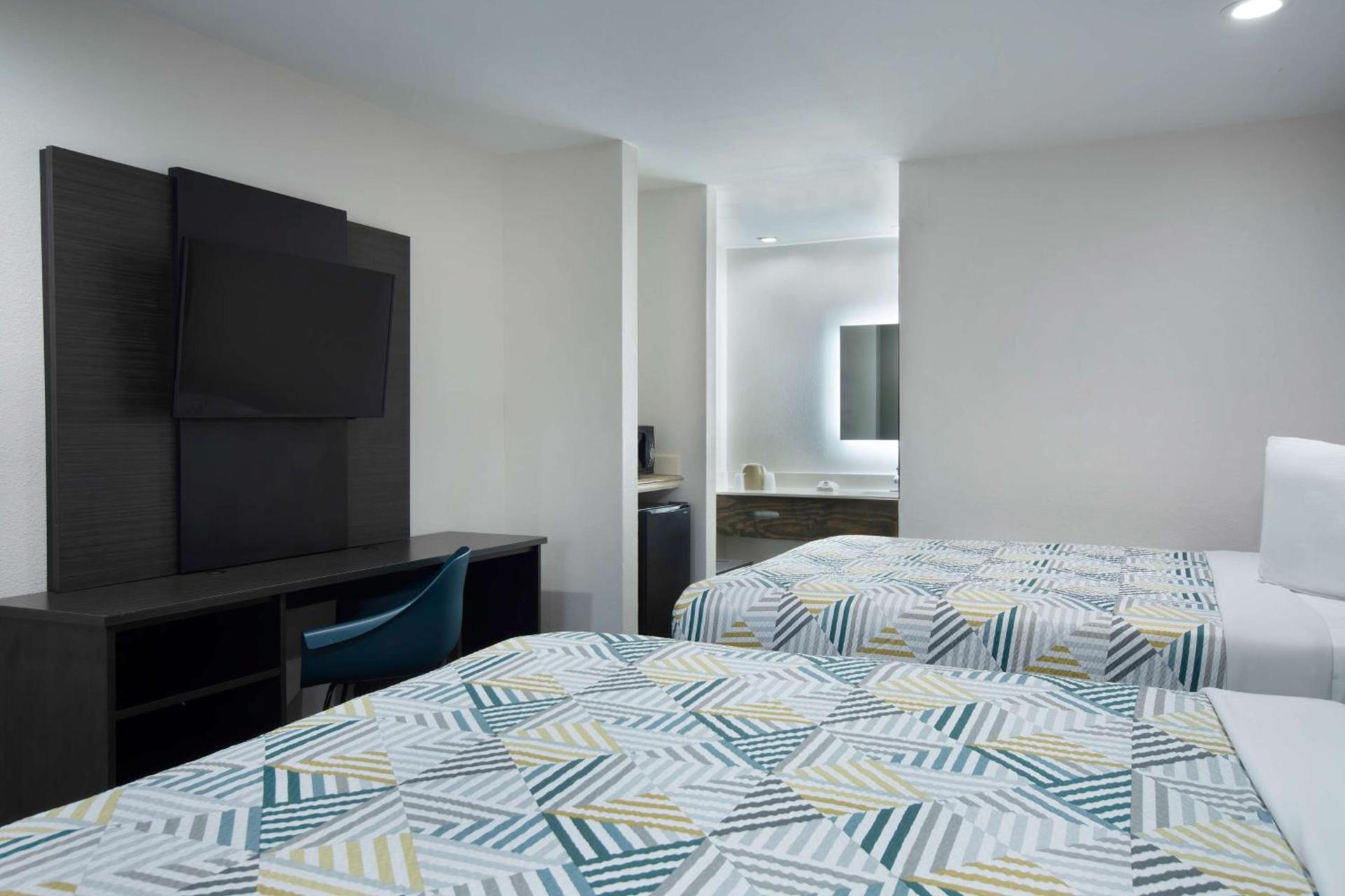 Motel 6 Houston, TX - I-10 West photo 12