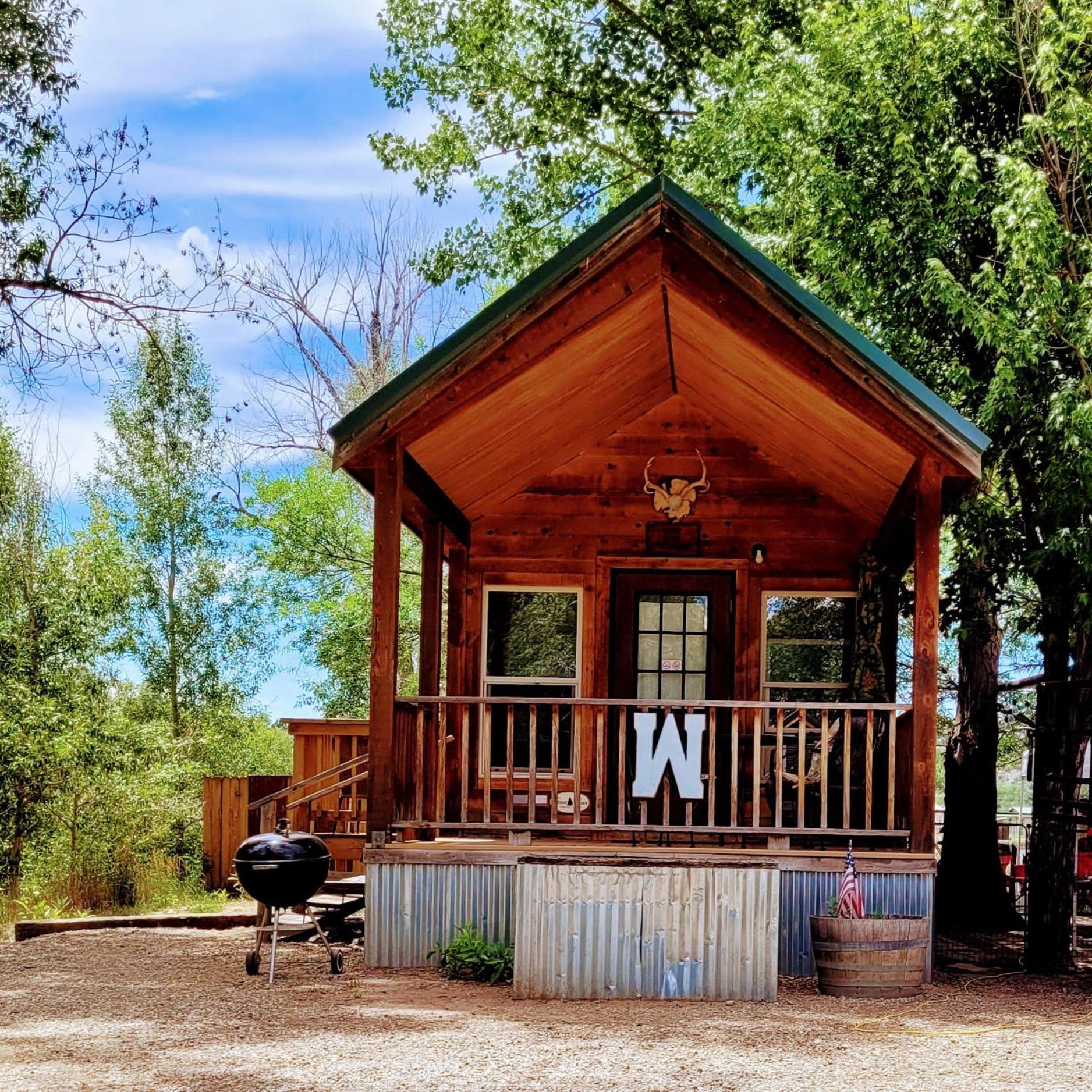 Outpost Motel on the River photo 3