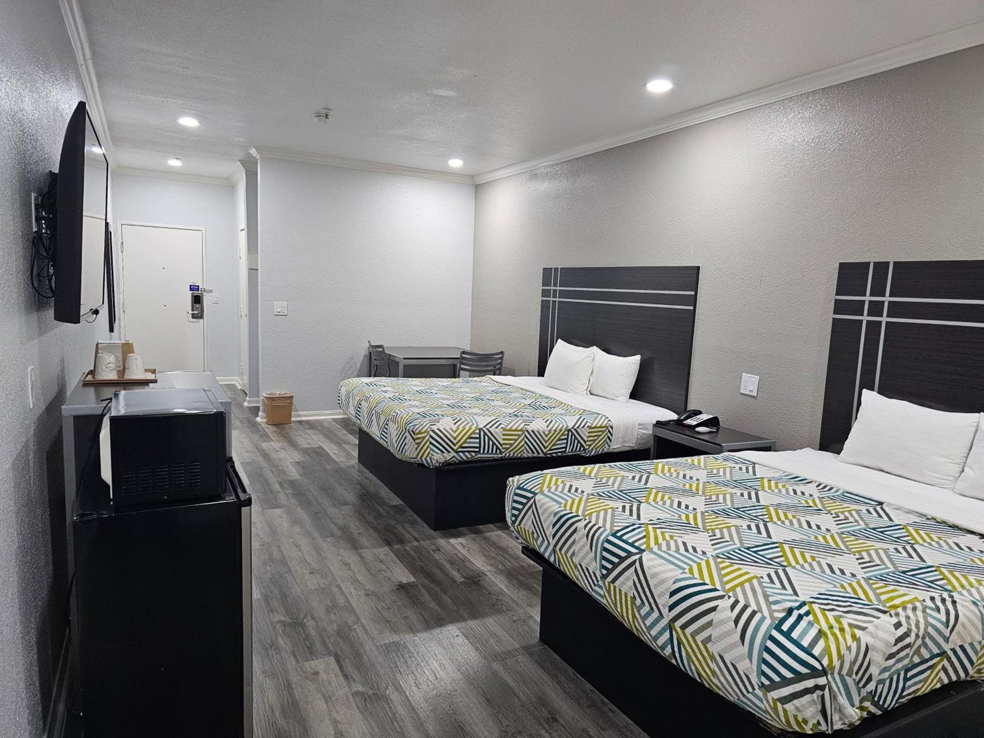 Motel 6 Houston, TX - Hwy 249 and Fallbrook photo 11