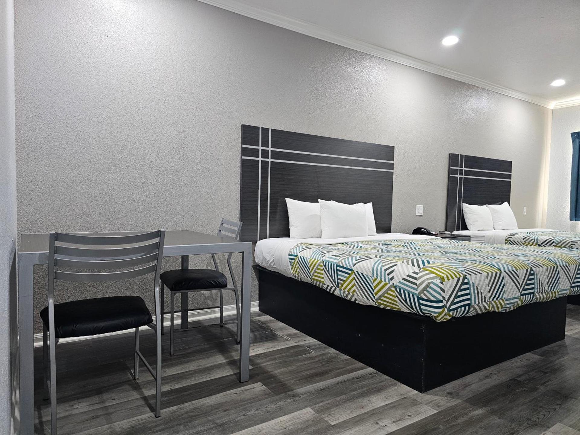 Motel 6 Houston, TX - Hwy 249 and Fallbrook photo 12