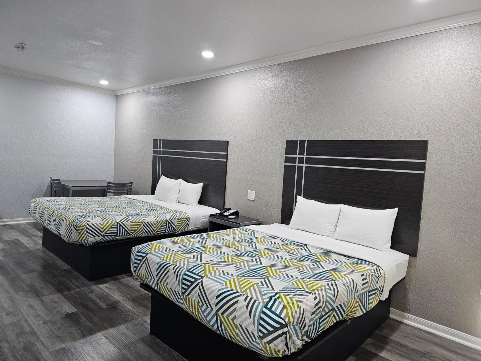 Motel 6 Houston, TX - Hwy 249 and Fallbrook photo 10