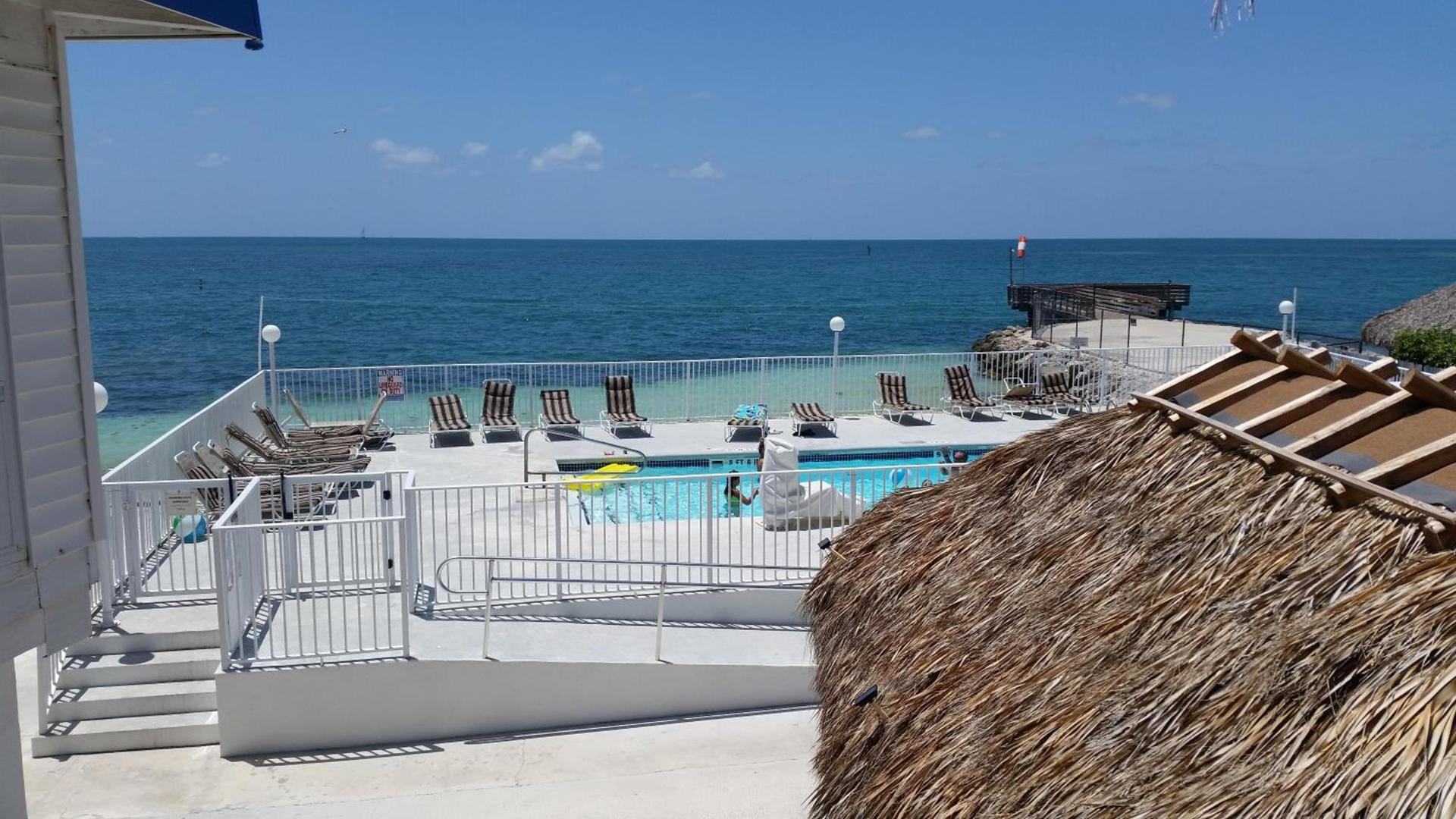 Buccaneer Quarters and Suites photo 10