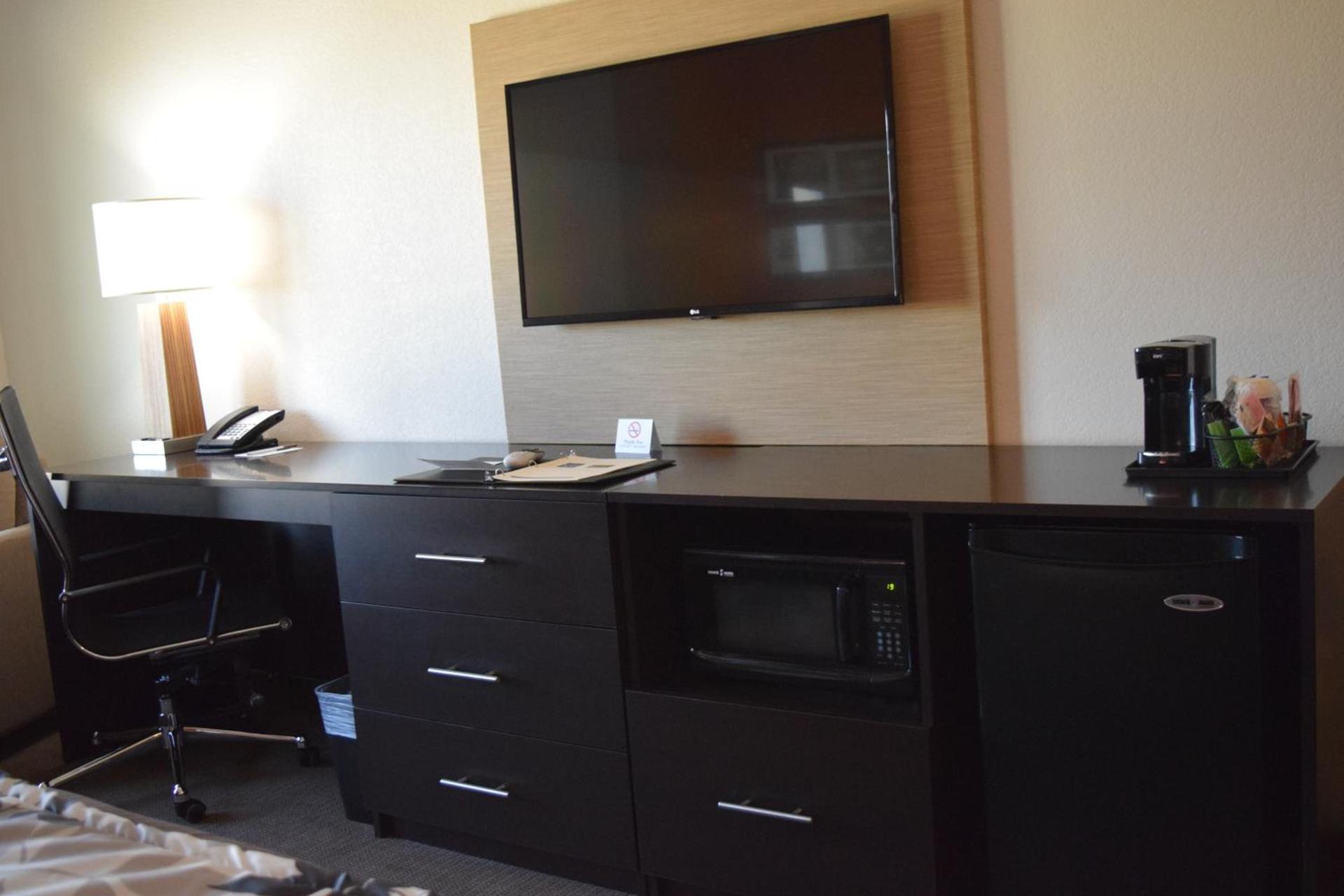 MainStay Suites Lufkin photo 12