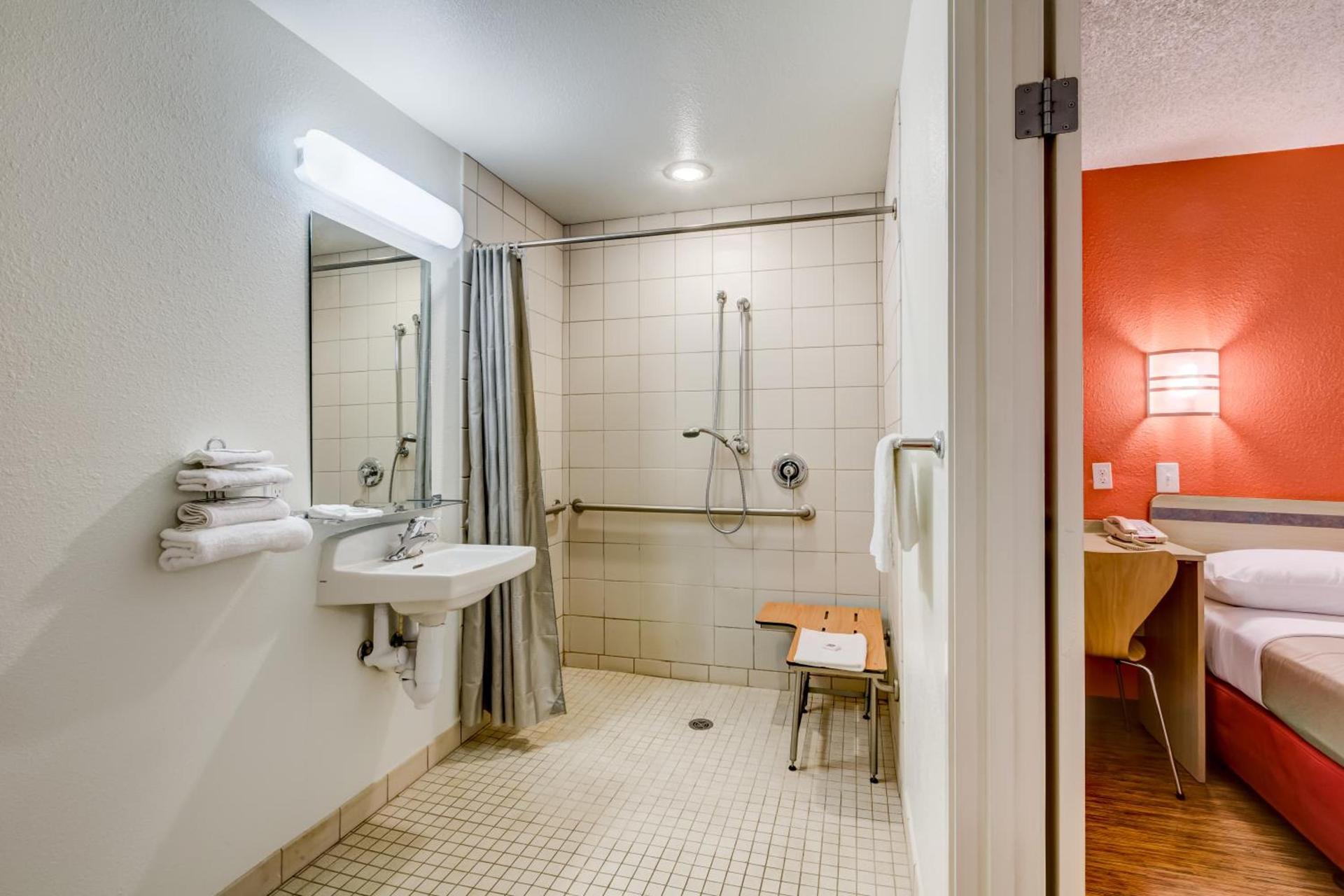 Motel 6-Wheat Ridge, CO - West - Denver North photo 20