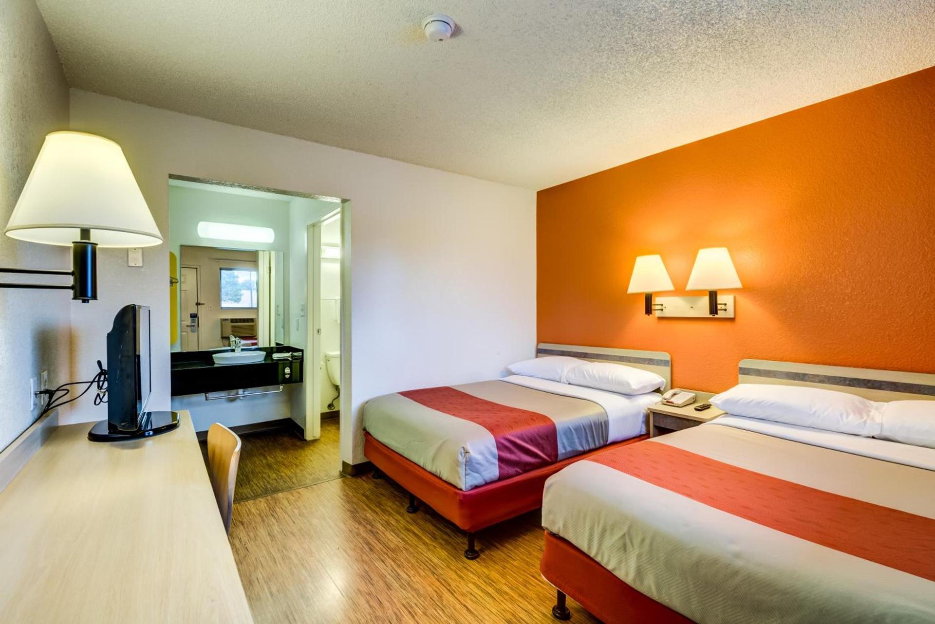 Motel 6-Wheat Ridge, CO - West - Denver North photo 17