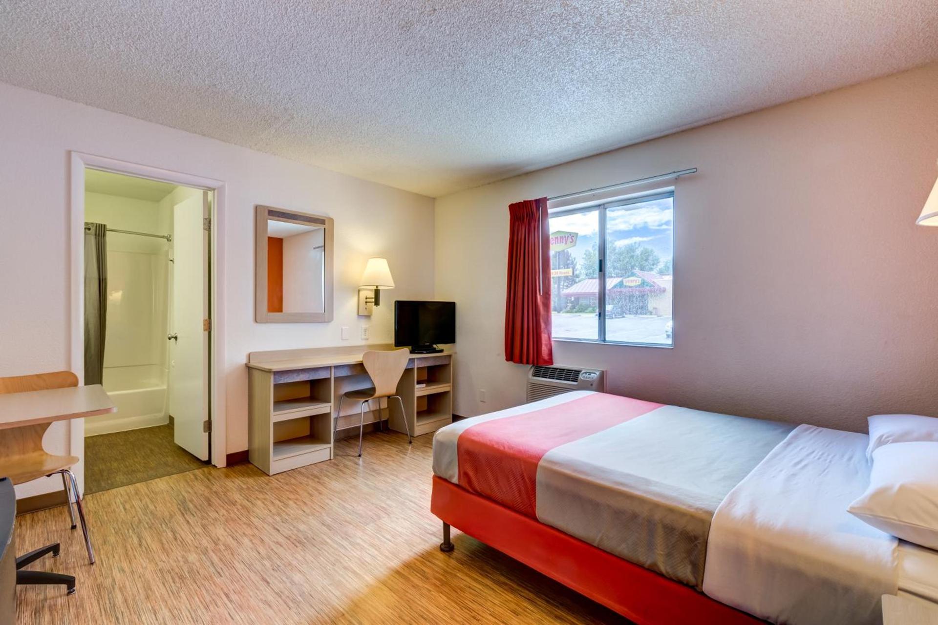 Motel 6-Wheat Ridge, CO - West - Denver North photo 19