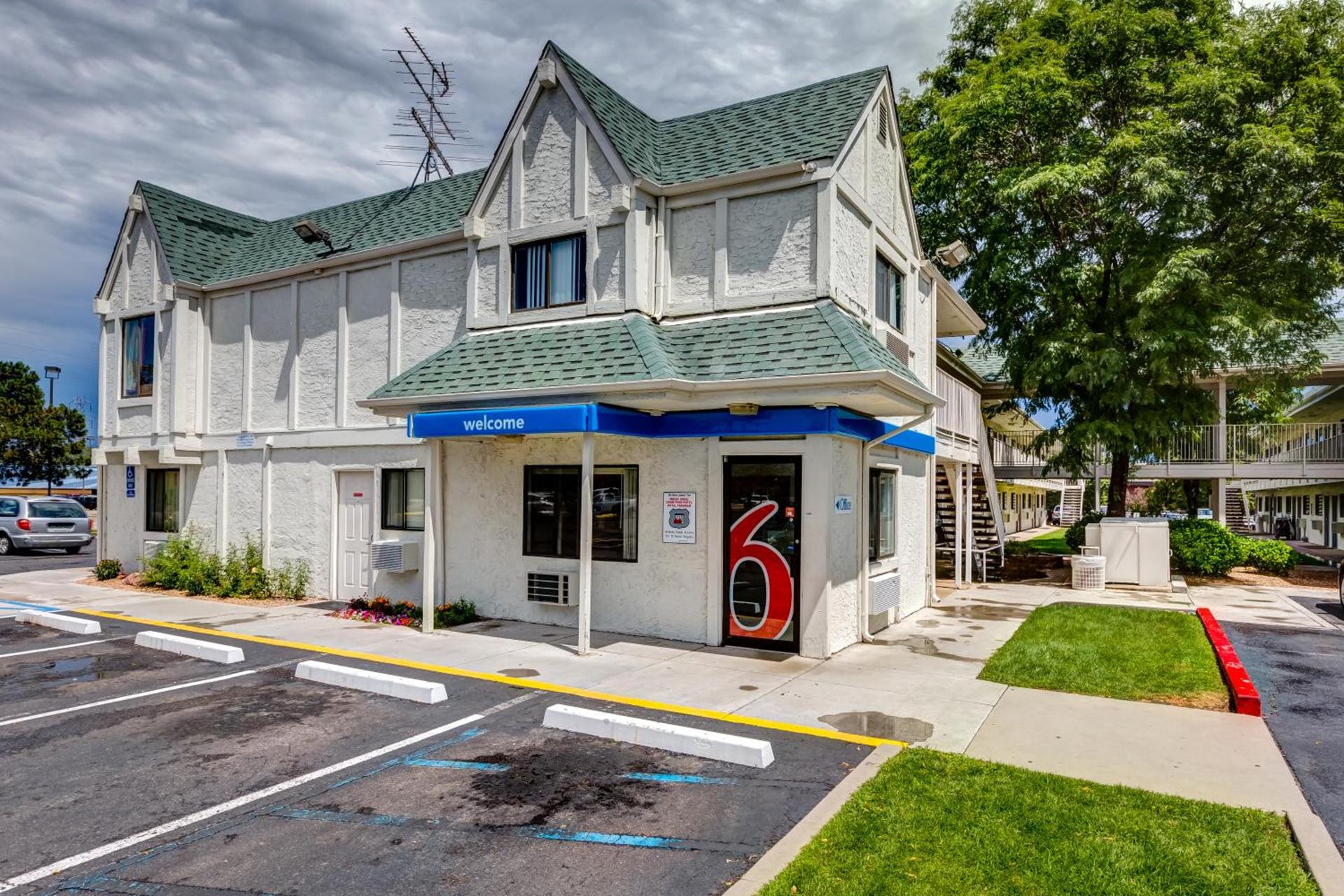Motel 6-Wheat Ridge, CO - West - Denver North photo 9