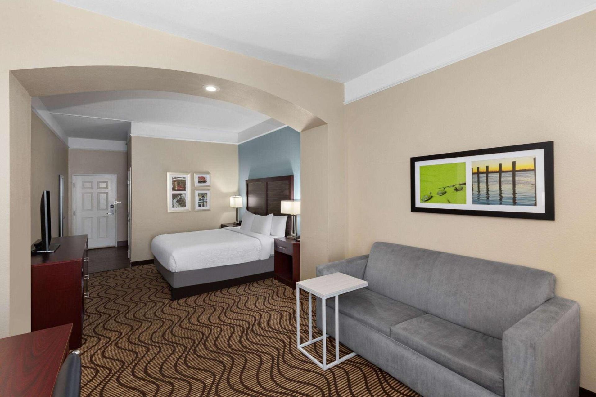 La Quinta by Wyndham Houma photo 48