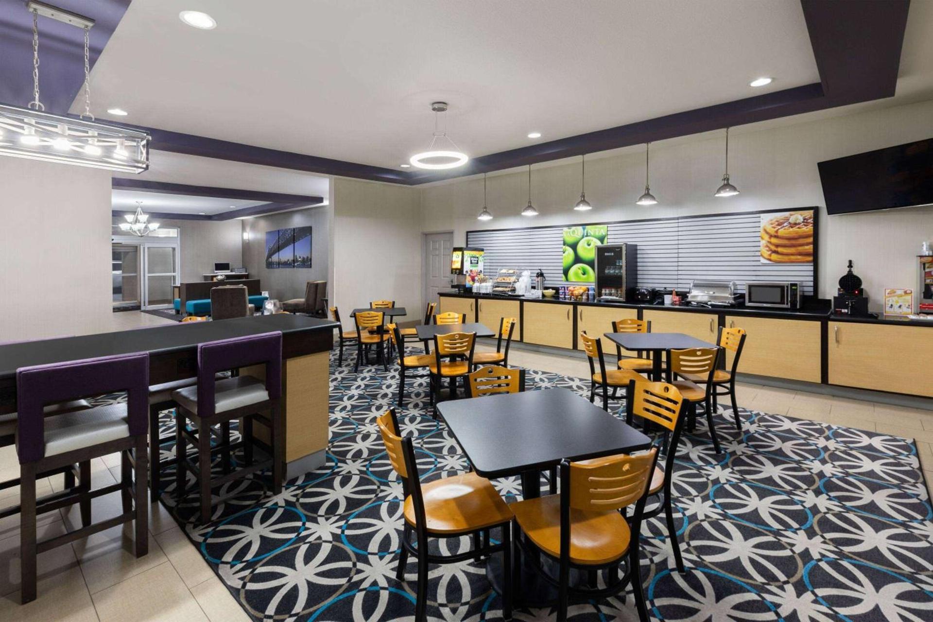 La Quinta by Wyndham Houma photo 65