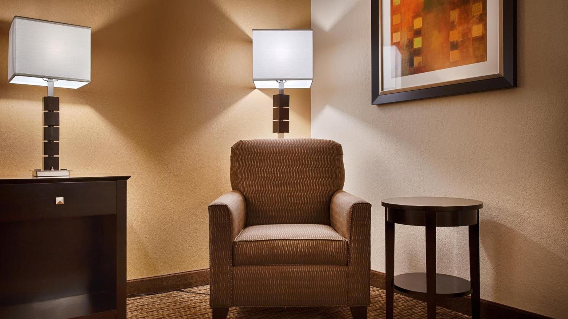 Best Western Plus Goldsboro photo 34