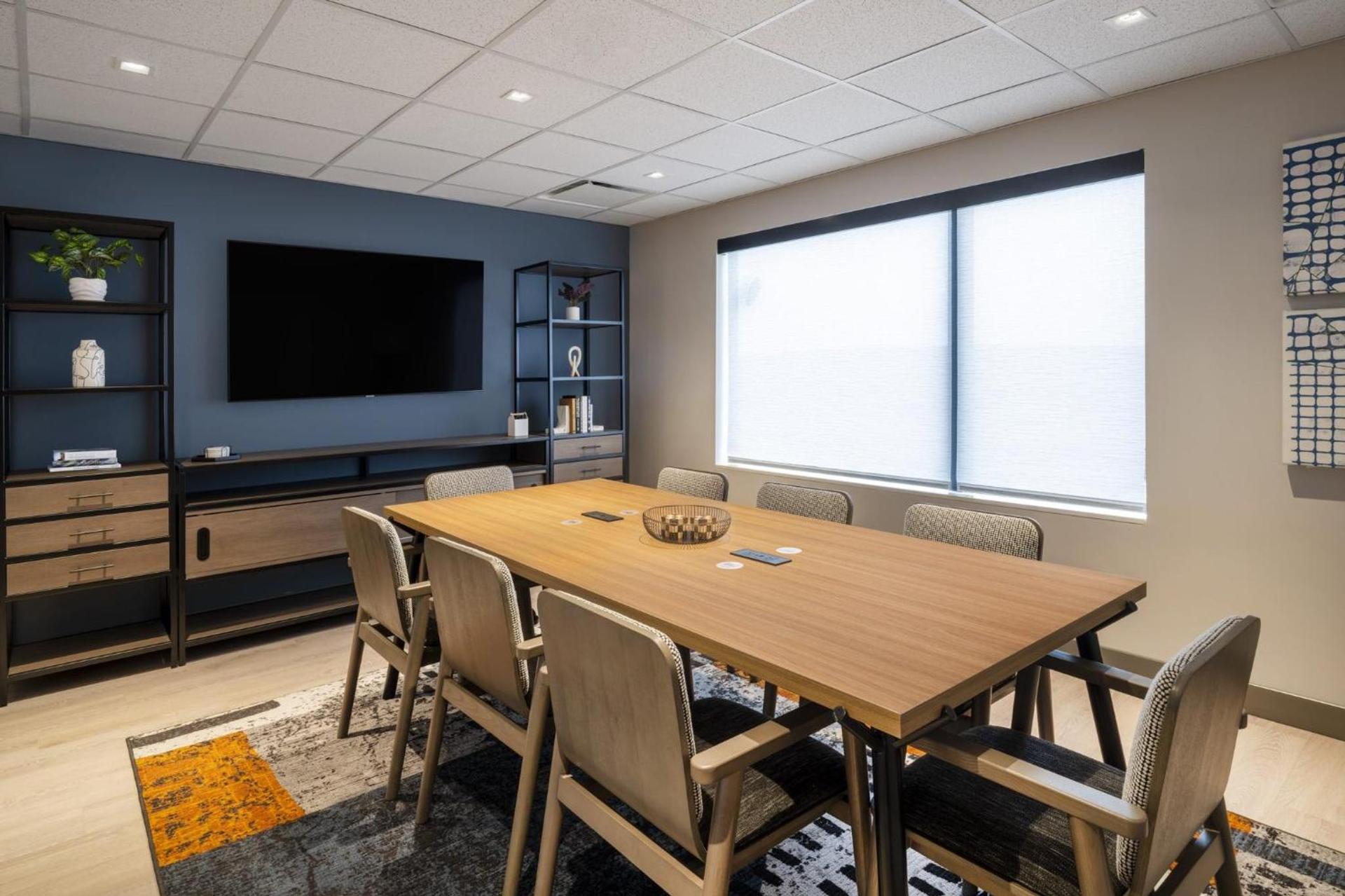 Atwell Suites Austin Airport by IHG photo 33