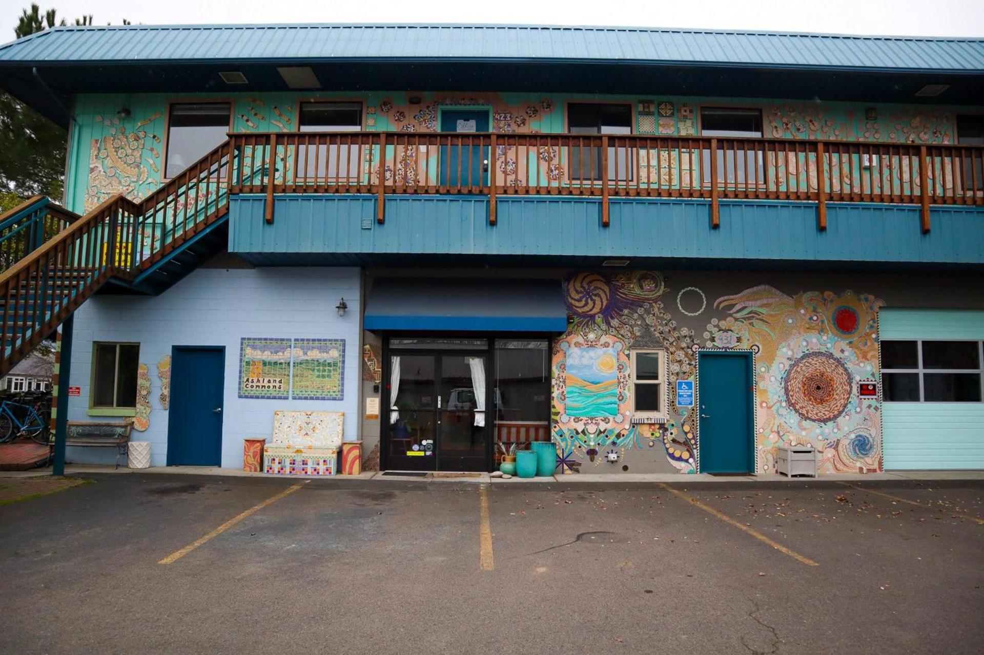 Ashland Commons Hostel photo 3