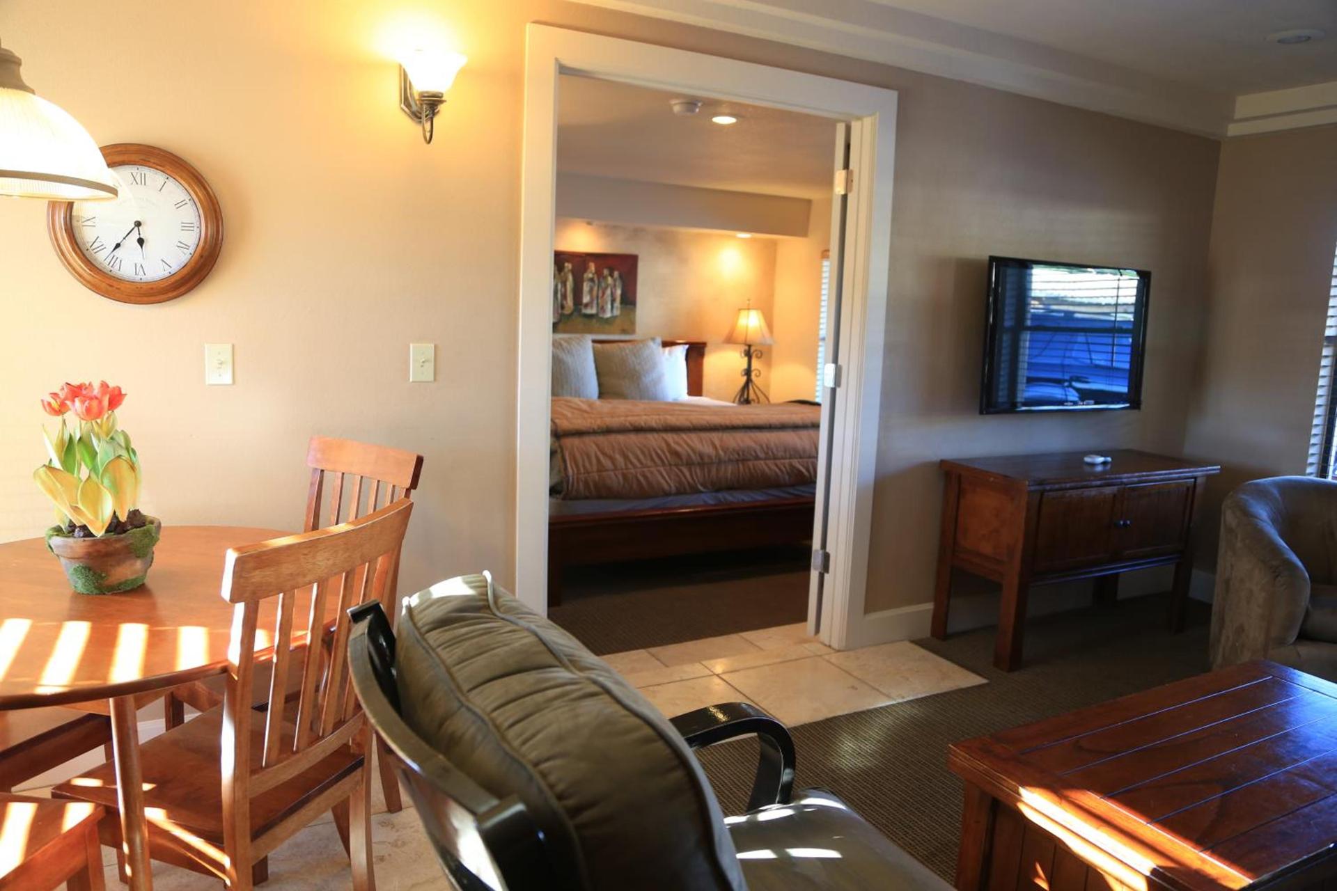 The Lodge on Route 66 photo 25