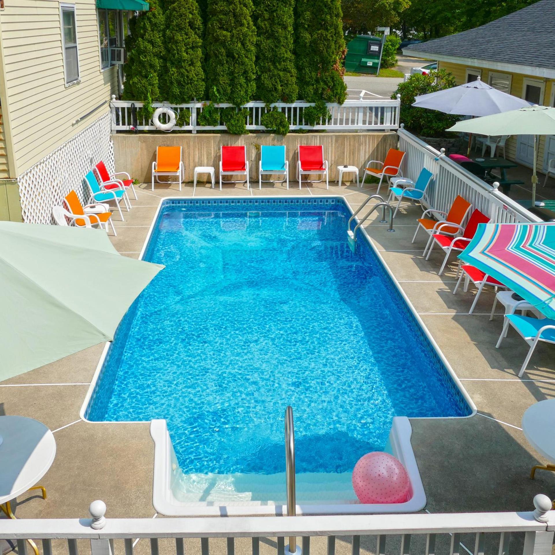 Beach Motel and Suites photo 2
