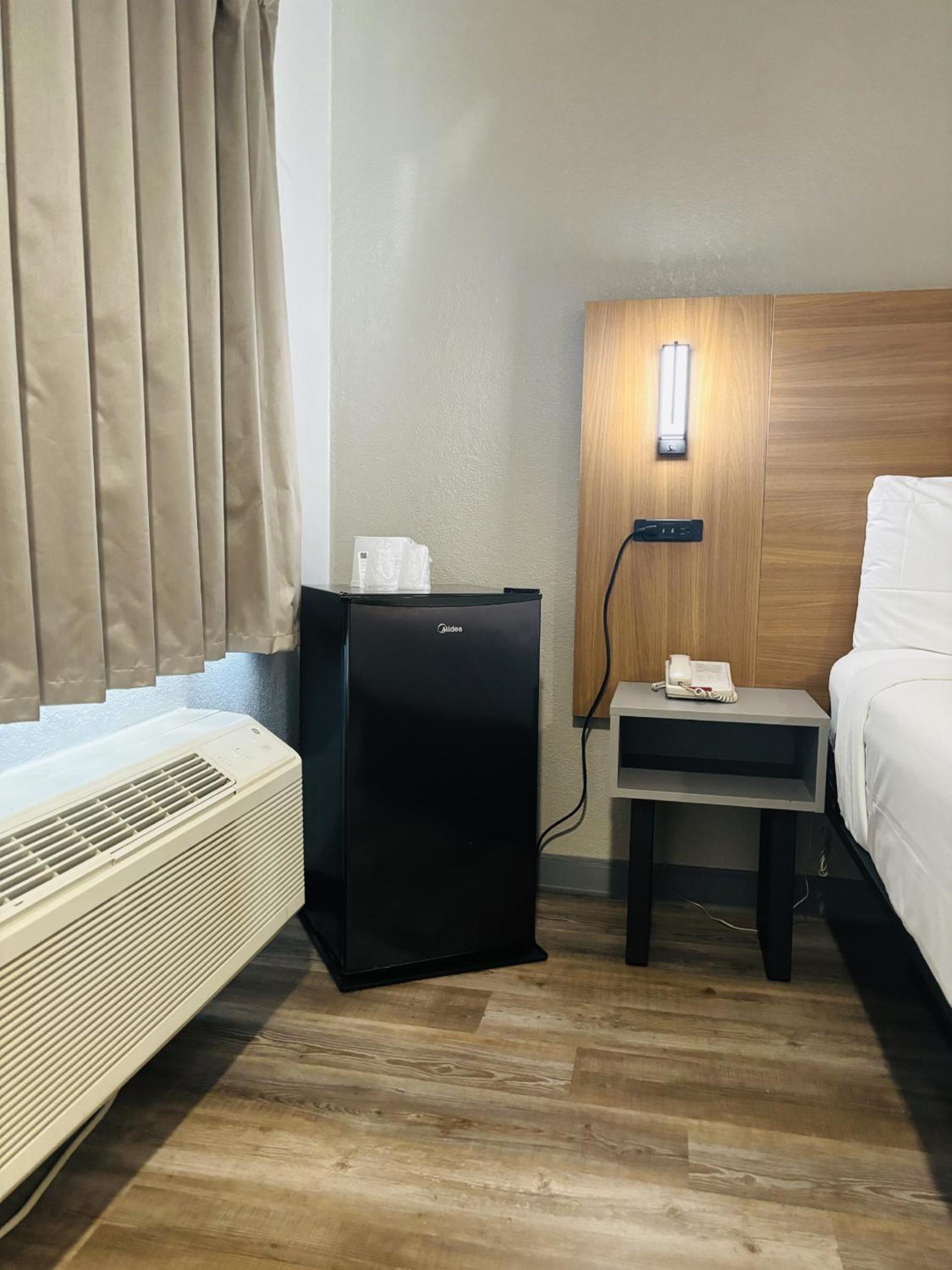 Motel 6-Santa Ana, CA photo 73