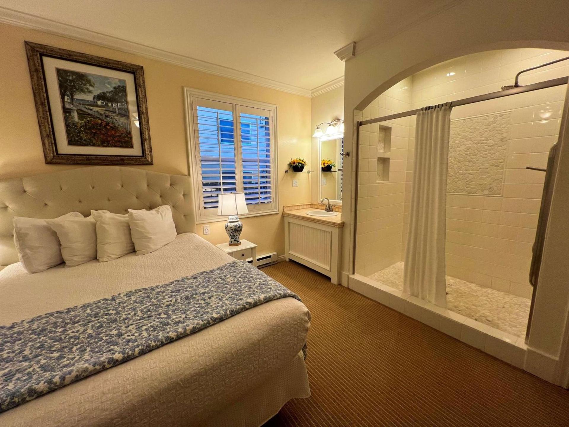 Best Western Grandma's Feather Bed photo 19