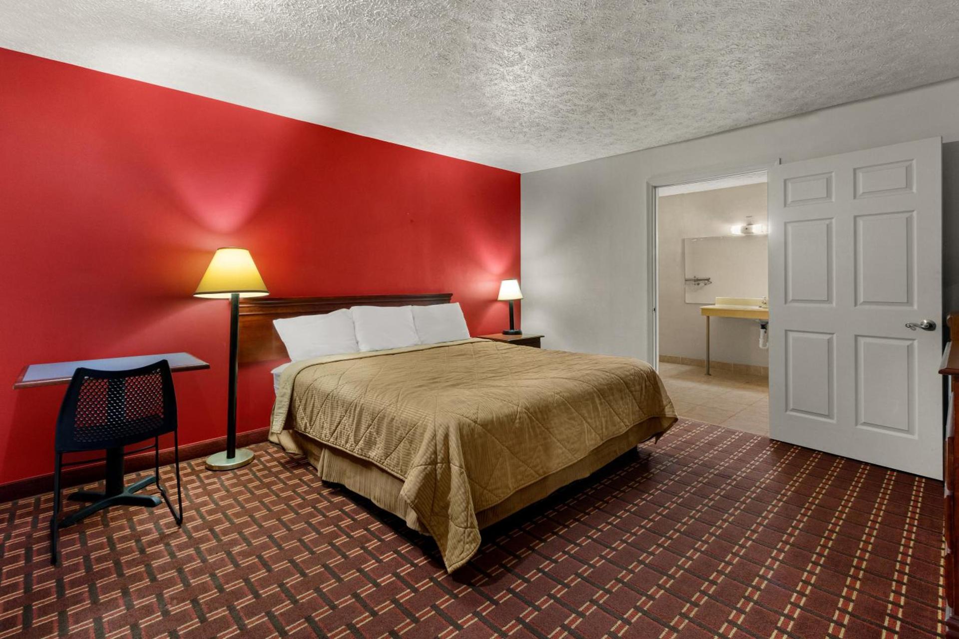 Rodeway Inn Dickson photo 16