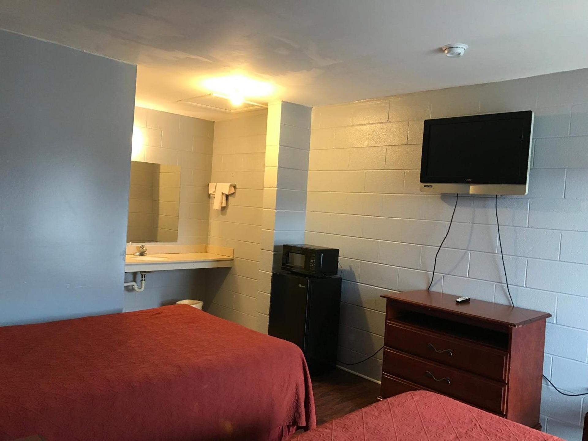 Sky Inn Hotel photo 26