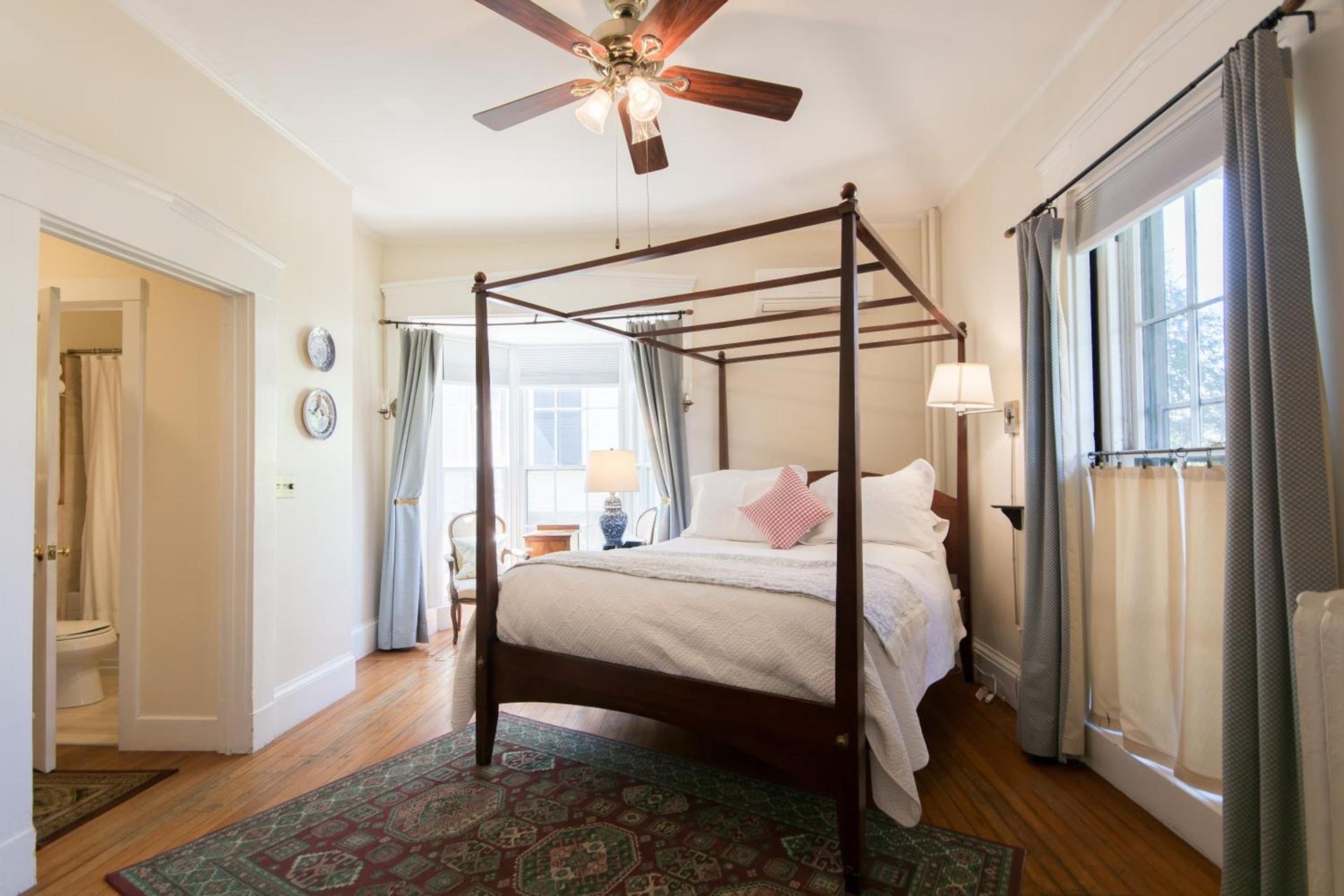 Marshall Slocum Inn photo 37