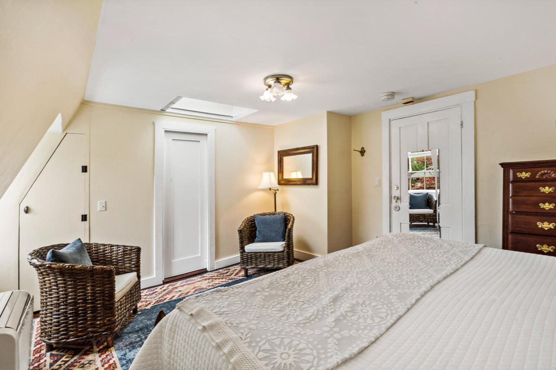 Marshall Slocum Inn photo 38