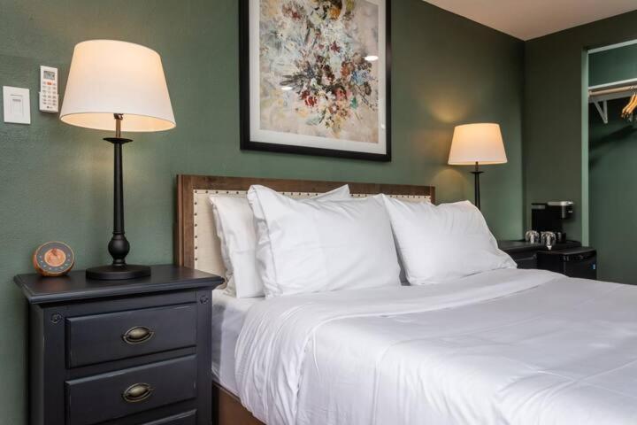 The Legacy Inn photo 28