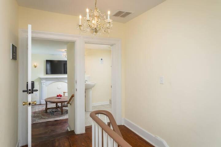 The Legacy Inn photo 52