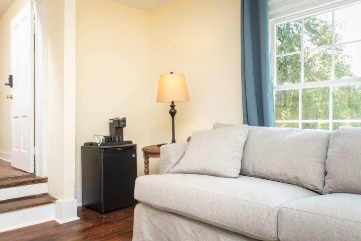 The Legacy Inn photo 65