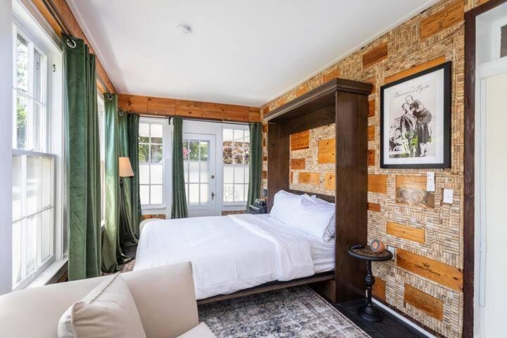The Legacy Inn photo 78
