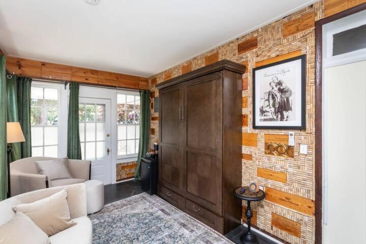 The Legacy Inn photo 83