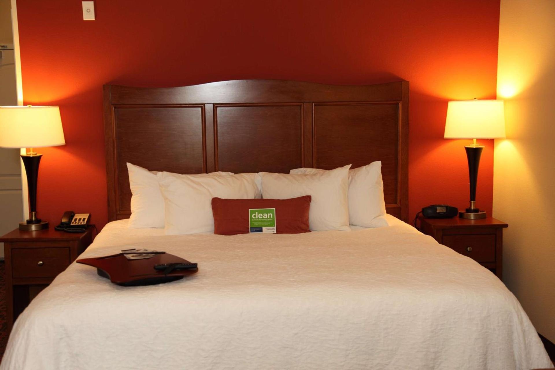 Hampton Inn & Suites Bastrop photo 9