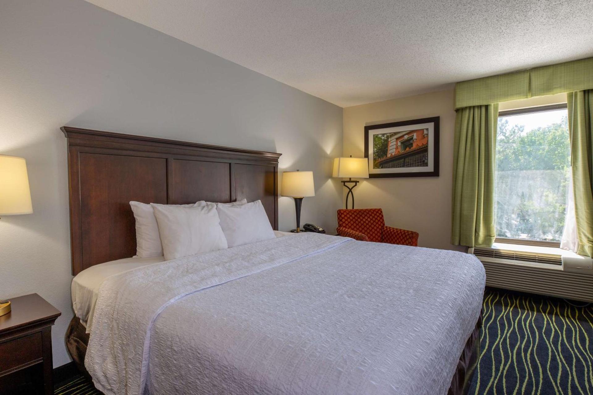 Hampton Inn Columbia I-26/Harbison Blvd photo 21