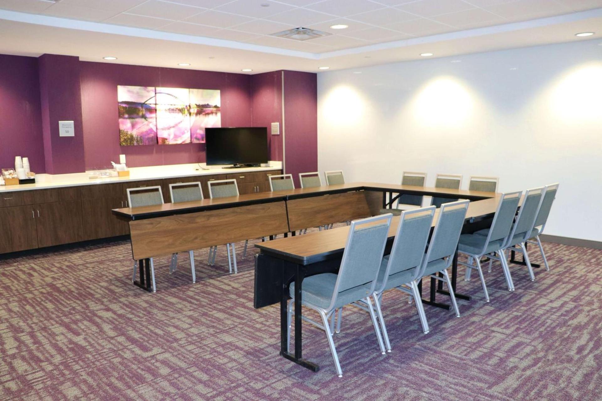 Hampton Inn Mcminnville, Tn — hotel in McMinnville