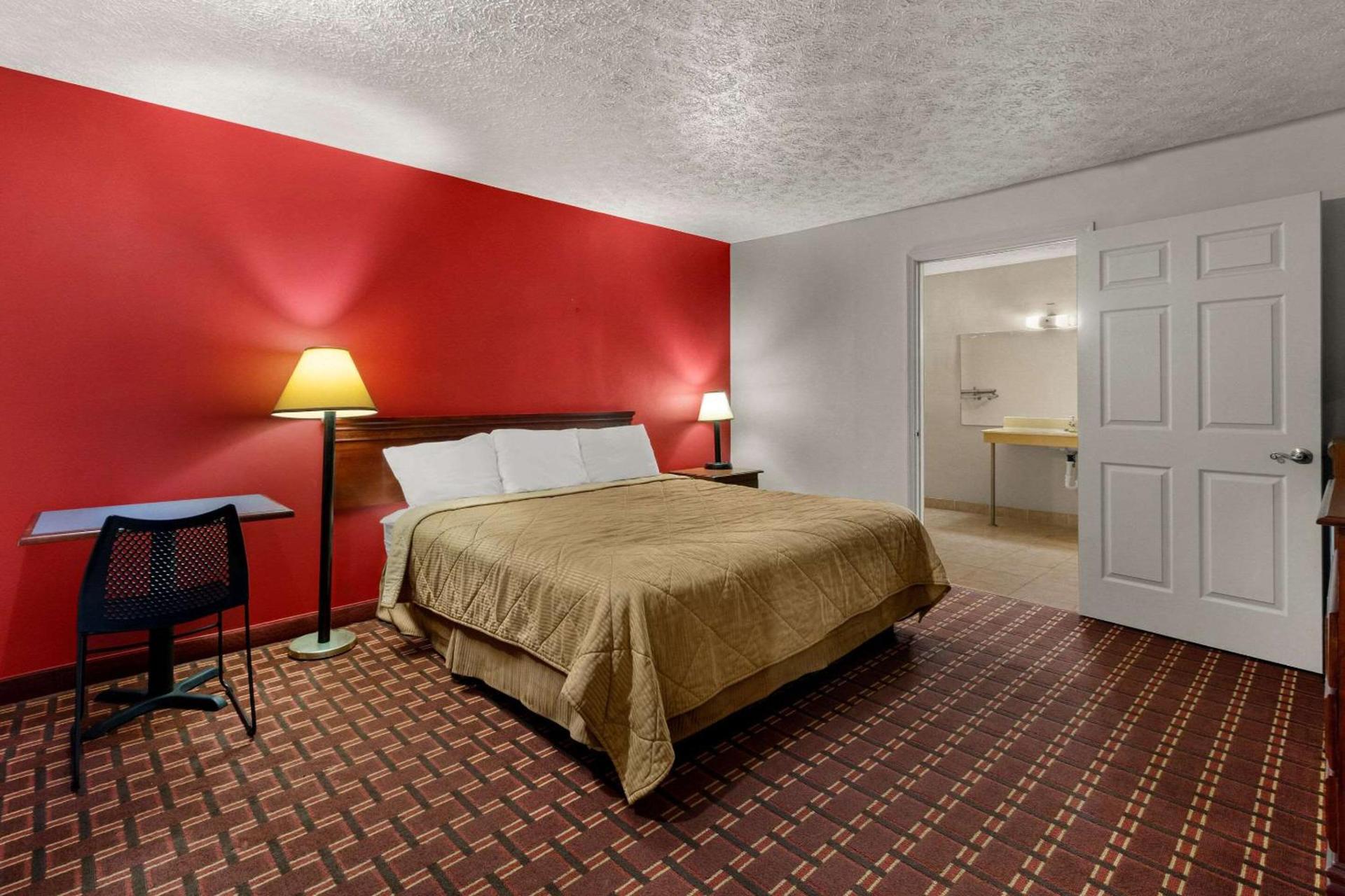 Rodeway Inn Dickson photo 57