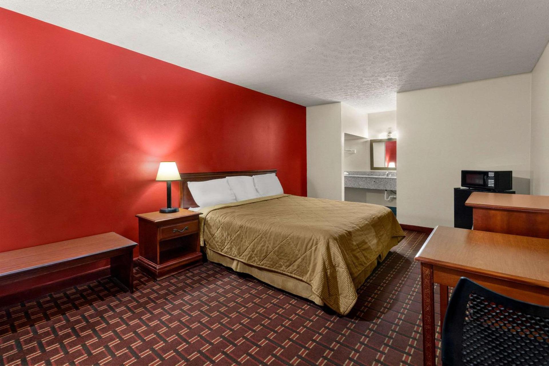 Rodeway Inn Dickson photo 37