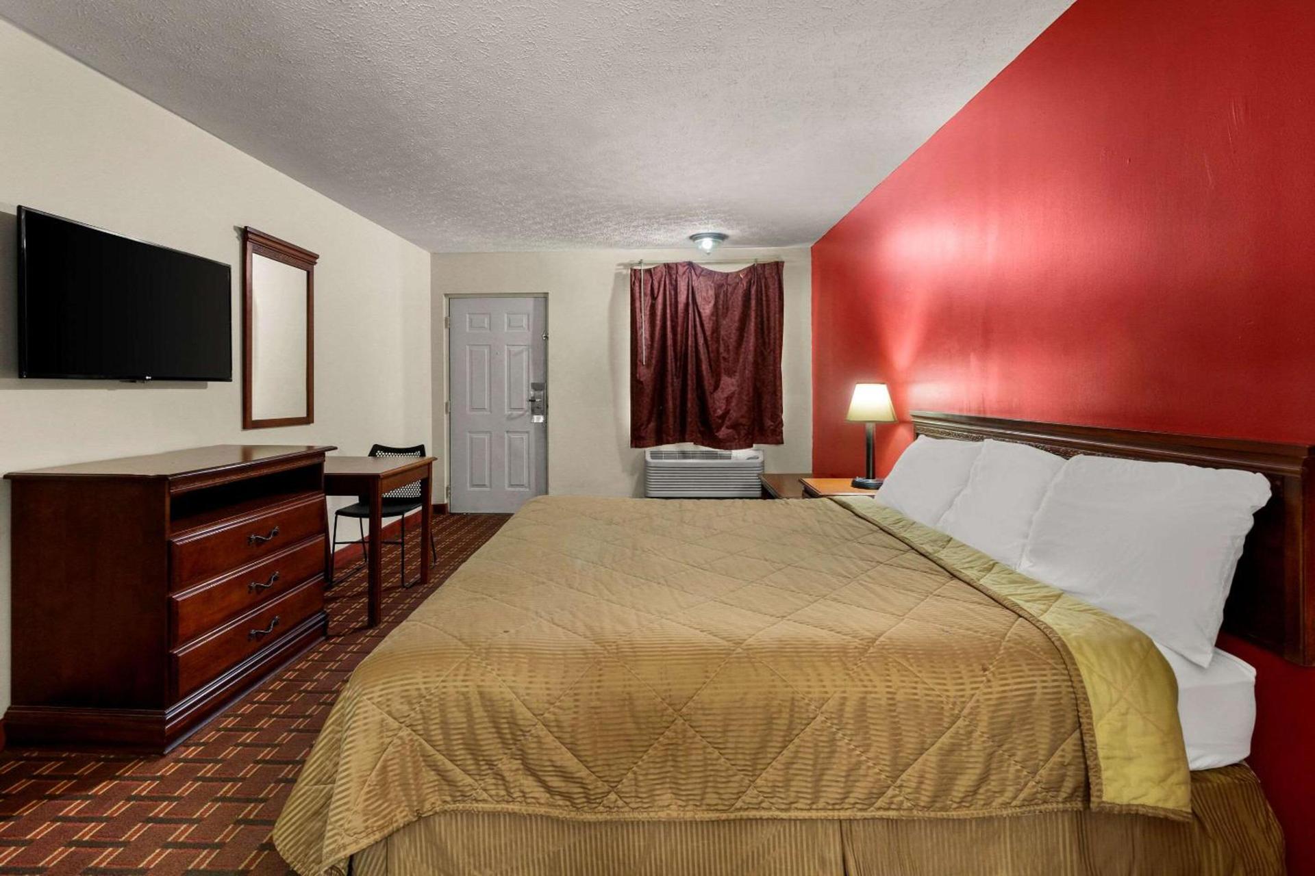 Rodeway Inn Dickson photo 39