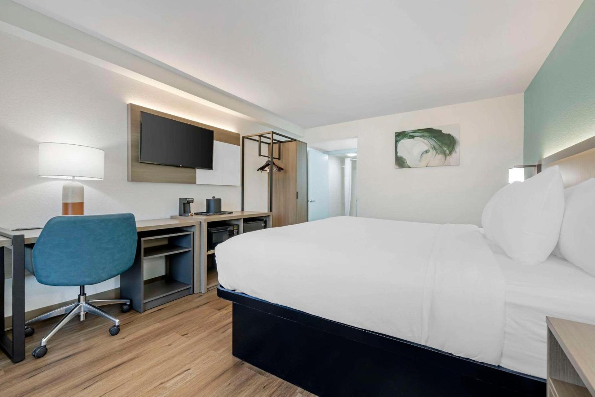 Comfort Inn Sea World Area photo 15