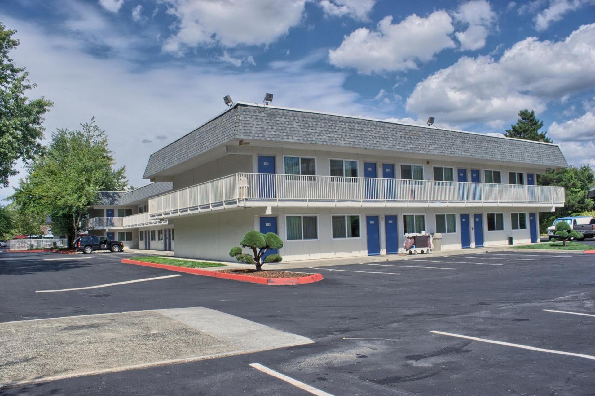 Motel 6-Issaquah, WA - Seattle - East photo 26