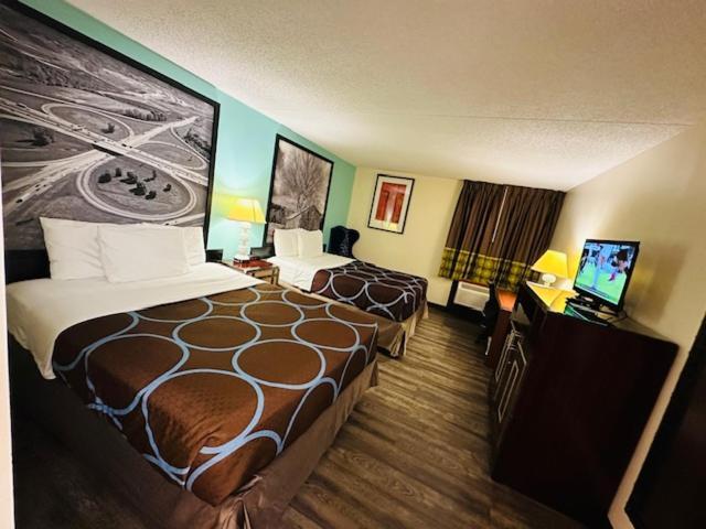 Super 8 by Wyndham Branson Andy Williams Theatre photo 40
