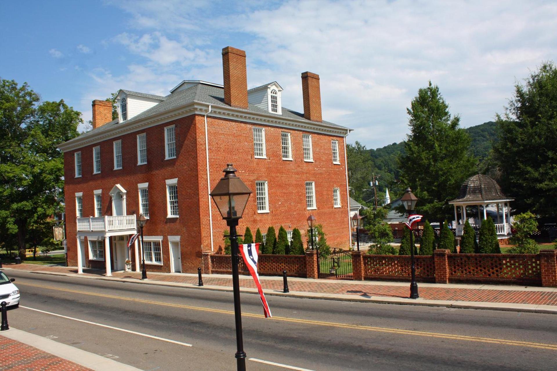 Hale Springs Inn photo 1