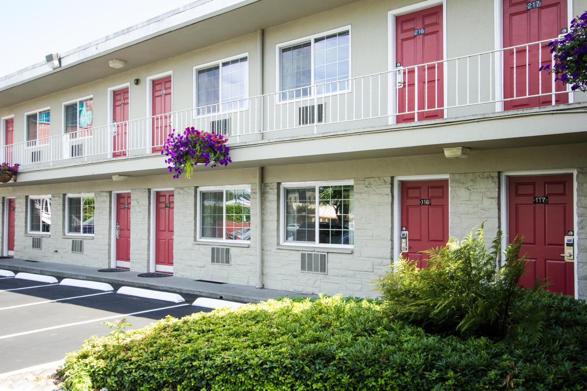 Campus Inn & Suites Eugene Downtown photo 61