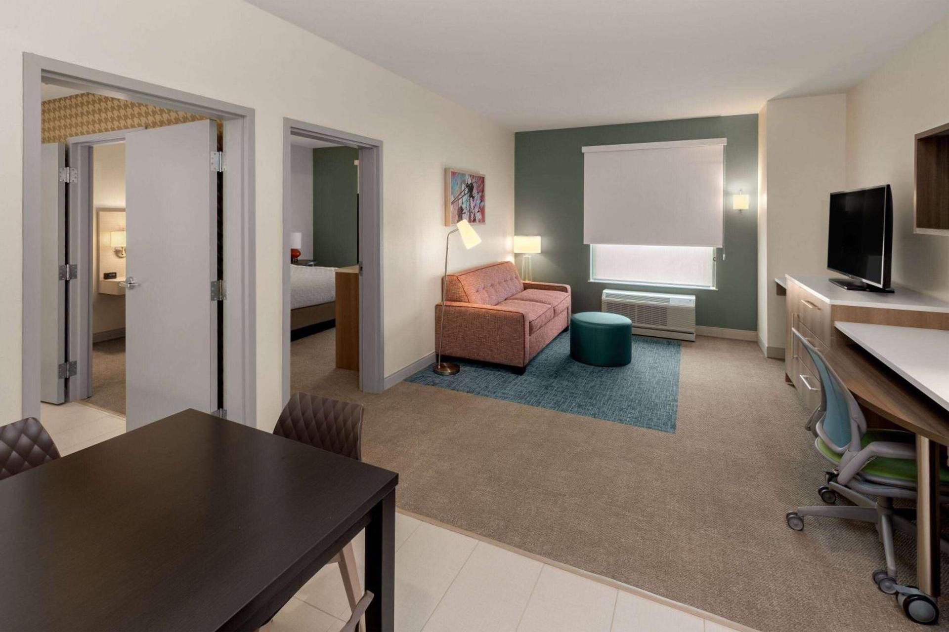Hawthorn Extended Stay by Wyndham Kingwood Houston photo 21