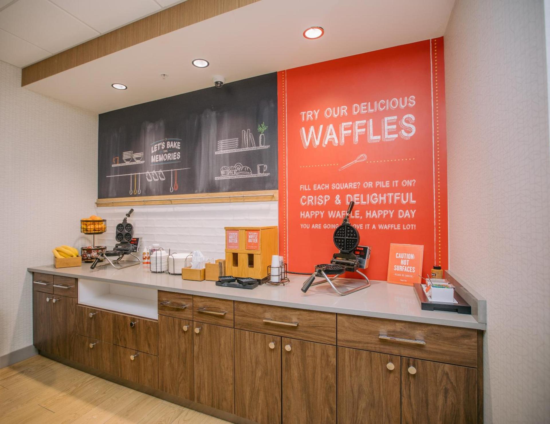 Hampton Inn Knoxville-West At Cedar Bluff photo 34